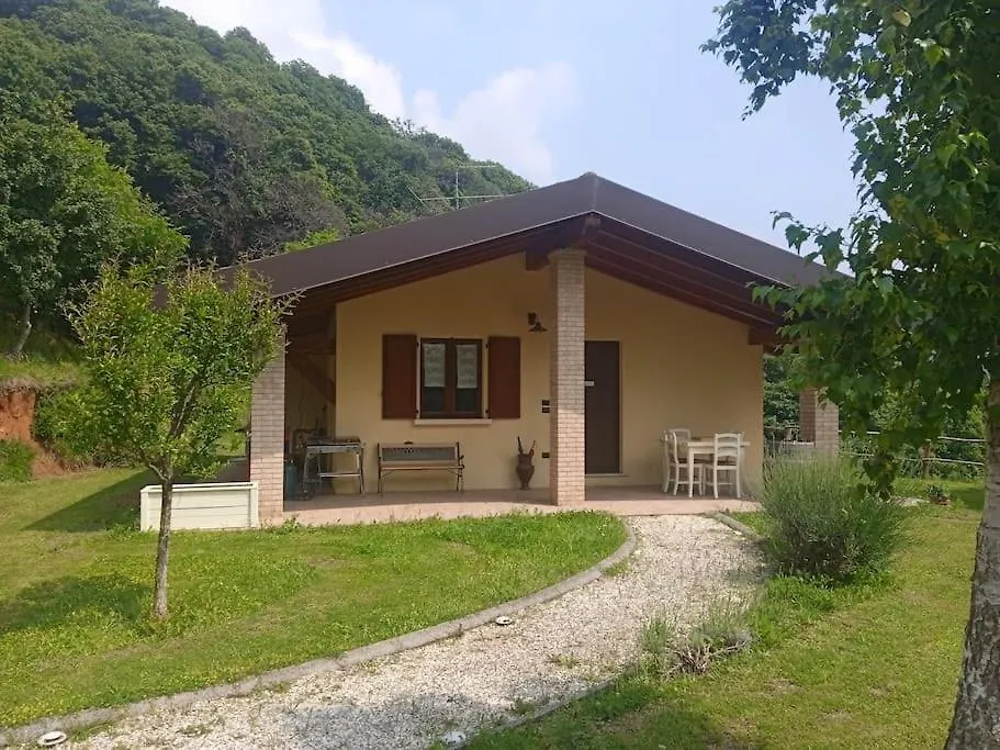 Villetta In Collina Casa Calmas Brione  0*, Brione (Brescia) İtalya