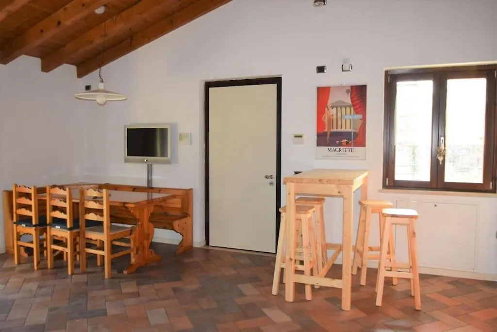 Holiday home Villetta In Collina Casa Calmas Brione